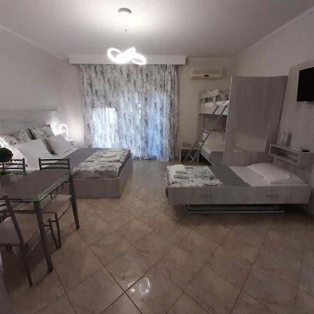 Studio Garden Apartment Nea Kallikrateia Luaran gambar